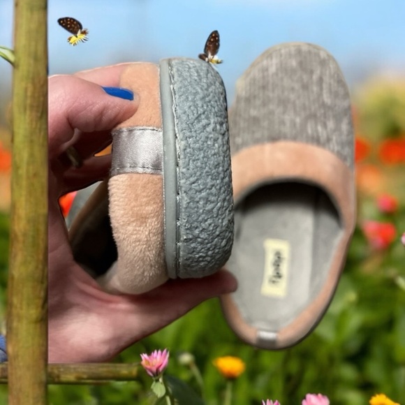 Women’s Floopi Slippers - Picture 3 of 4